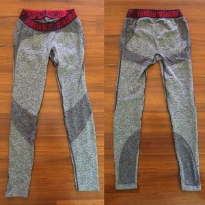 RARE, LiKE NEW Gymshark Dry Sculpture Leggings!